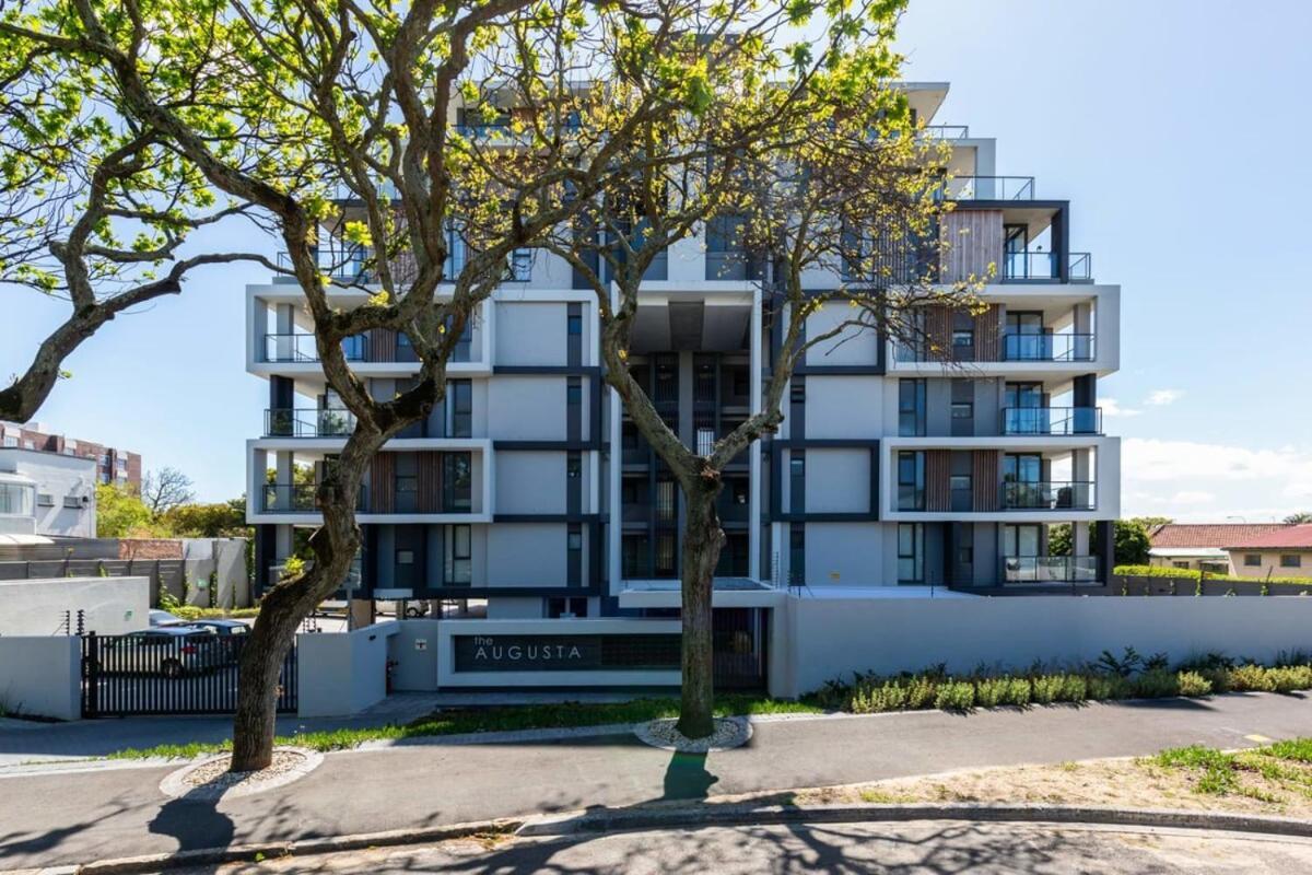 Central Southern Suburbs Leafy Village Neighbourhood Ciudad del Cabo Exterior foto